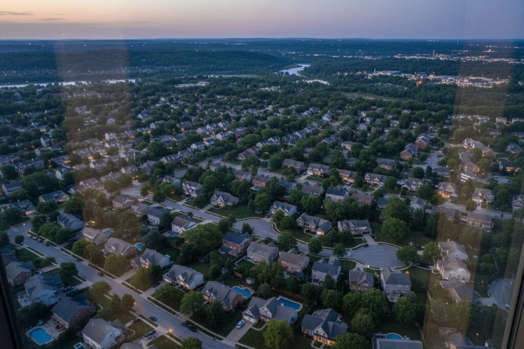 West Columbus Ohio skyline and local area
